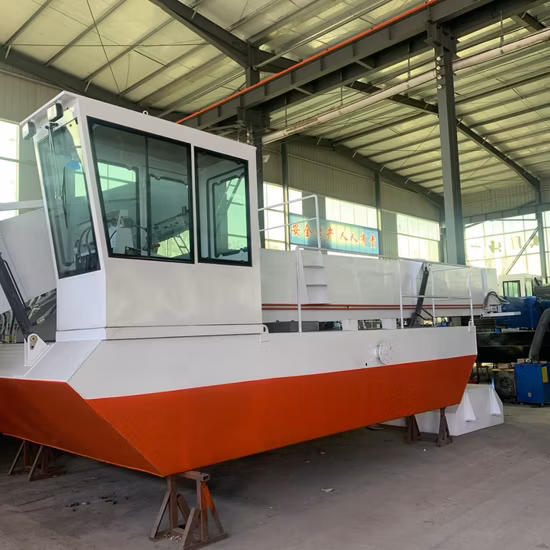 Aquatic Trash Skimmer Grass Mowing Boat for Cleaning River Hydroelectric Plant